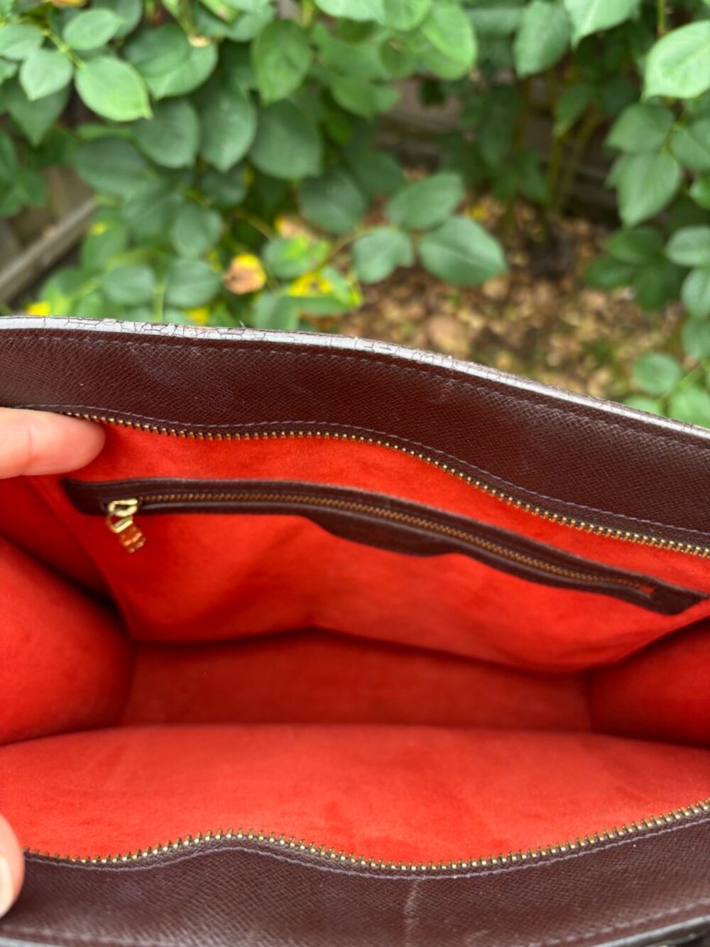 LOUIS VUITTON Damier Ebene Canvas Venice Sac Plat Bag - Picture 6 of 11